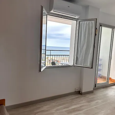 Sobre La Playa Apartmán Empuriabrava