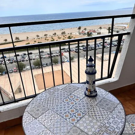 Sobre La Playa Apartment